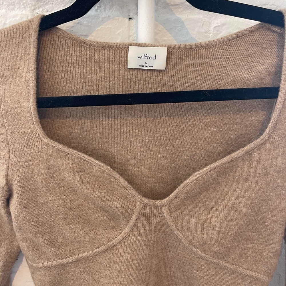 Wilfred Sweatheart Neckline Tan Sweater